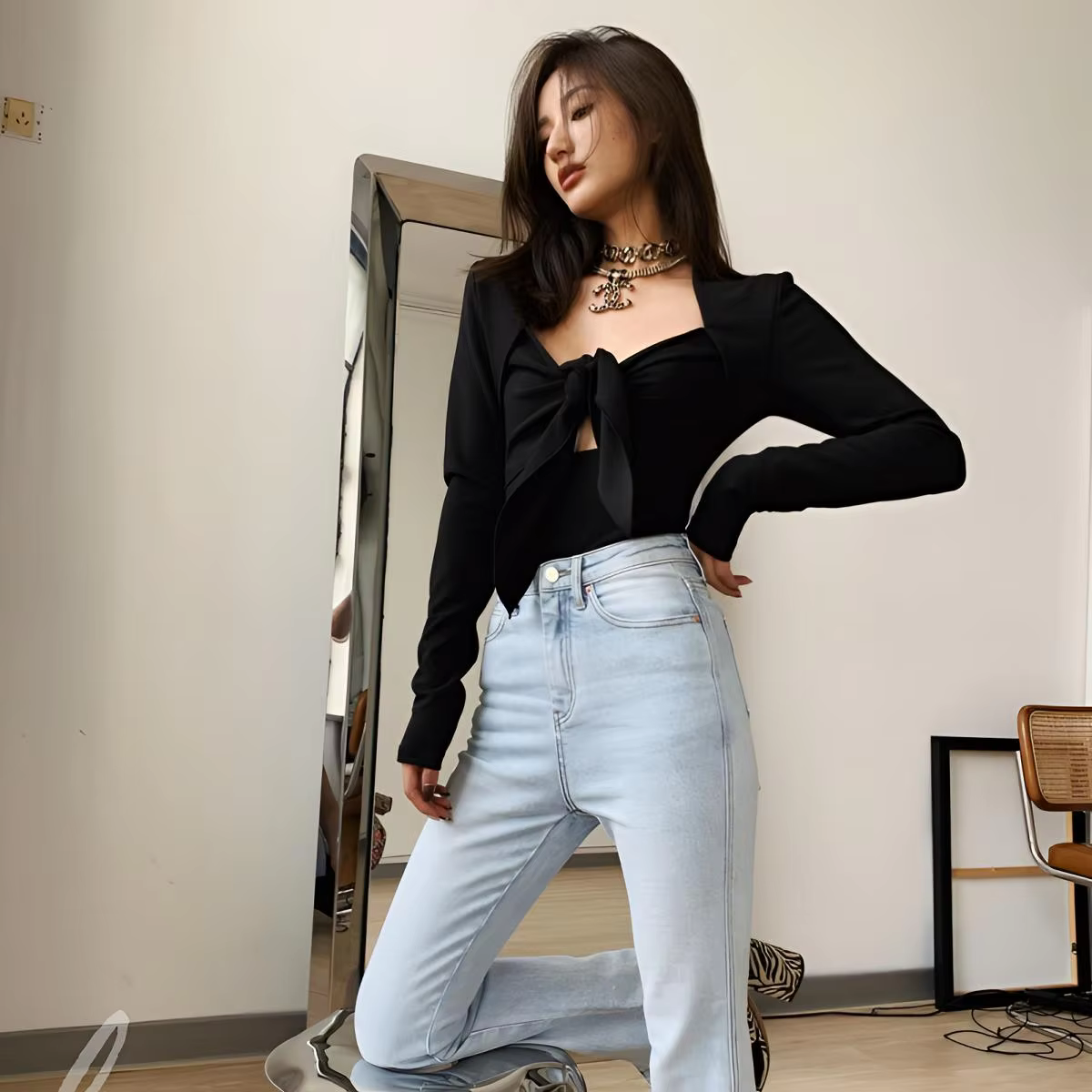 Black Long Sleeve Slim Fit Women's Cotton T-Shirt with Chest Strap Bow Design Breathable Sexy Club Style Top for All Seasons